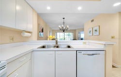 1018 WEXFORD BOULEVARD, VENICE, FL 34293
