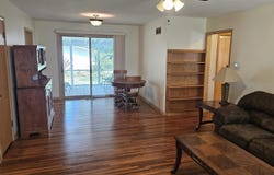 212 E Forest Ave, South Hutchinson, KS 67505