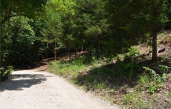 27261 Marina Lane, Barnett, MO 65011