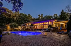 17477 IRIS Circle, Clinton Twp, MI 48036