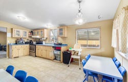 3555 S Pacific Highway, Medford, OR 97501