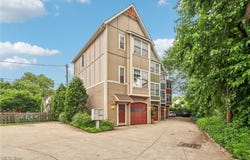 2395 Tremont Avenue, Cleveland, OH 44113