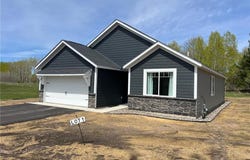 20972 Woods Edge Court, Ironton, MN 56455