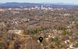 16 Brookview Circle, Greenville, SC 29605