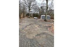 586 South County Trail, Exeter, RI 02822
