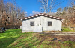 9881 KY RT 172, Flat Gap, KY 41219