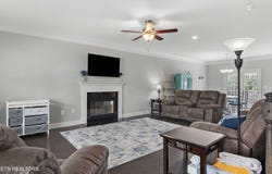 1152 Cloud View Drive, Powell, TN 37849