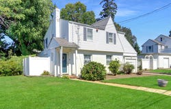 154 California Avenue, Freeport, NY 11520