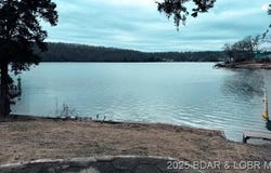 27562 Golden Point Lane, Barnett, MO 65011