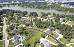 1110 Cave Run Ln, Elizabethtown, KY 42701