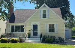2419 W Charles St, Grand Island, NE 68803