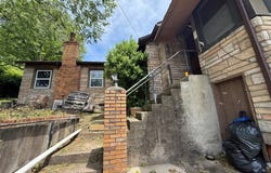 124 Laurel, Hazard, KY 41701