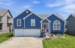 503 River Birch Road, Raymore, MO 64083