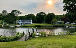 106 North River Drive, Narragansett, RI 02882
