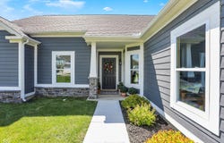 49 Manchester Drive, Trafalgar, IN 46181