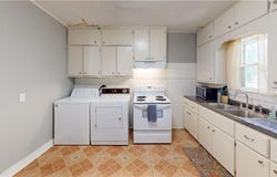 428 S Adams Street, Nevada, MO 64772