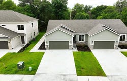 789 Highland Drive, Edwardsville, KS 66111