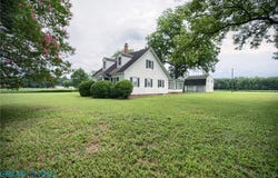 8138 Glass Road, Hayes, VA 23072
