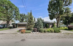 8613 E Valleyway Ave, Spokane Valley, WA 99212