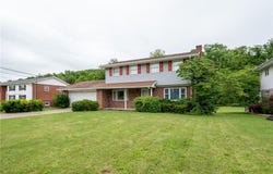 206 Bonnie St, Rostraver, PA 15012