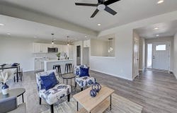 801 Mont Clair St, Solon, IA 52333
