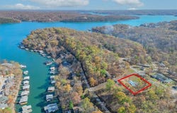 27 River Stone, Camdenton, MO 65020