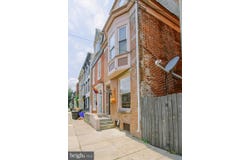 232 PEFFER Street, HARRISBURG, PA 17102