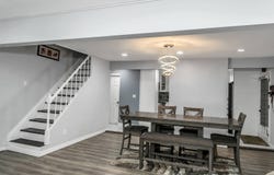 ****** Hardy Lane, Westbury, NY 11590