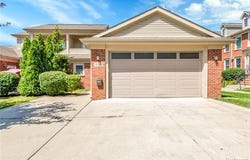 616 SUPERIOR Boulevard, Wyandotte, MI 48192