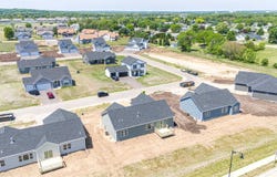 1744 E Kyle Circle, Beloit, WI 53511