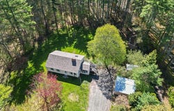 93 Hadley Rd, Merrimac, MA 01860