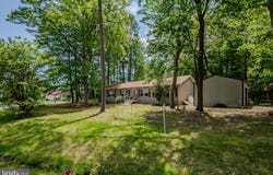 12 WOODS CIRCLE, OCEAN VIEW, DE 19970