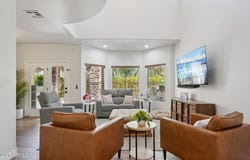 5450 E Deer Valley Drive, Phoenix, AZ 85054