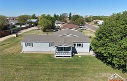 601 S Dennis Street, Sublette, KS 67877