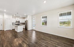 21891 E 7th Ave, Aurora, CO 80018
