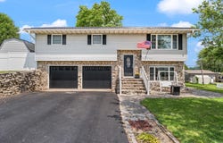 1058 N Sandy Hook Road Road, Paoli, IN 47454