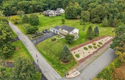 322 W 10TH Street, JIM THORPE, PA 18229