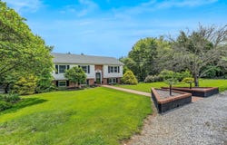 106 MASON FARM DRIVE, KEARNEYSVILLE, WV 25430