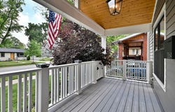 1364 E Algonquin Road, Des Plaines, IL 60016