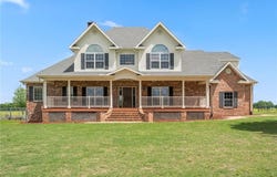 120 Wesley Stevens  RD, Farmington, AR 72730