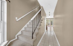 517 Woodcrest Drive, Mundelein, IL 60060