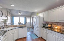 21212 E 52nd Street Court, Blue Springs, MO 64015