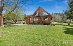 5 Pyle Creek Rd, Garden Valley, ID 83622
