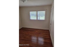 1309 E Caswell Street, Kinston, NC 28501