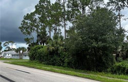 701 E 6th Street, Lehigh Acres, FL 33972