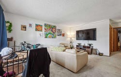 504 2nd Ave, Coralville, IA 52241