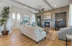 2208 Seabiscuit CV, Spicewood, TX 78669