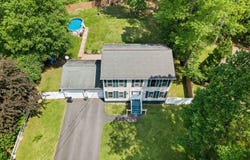 344 Charles Folly Road, Bartonsville, PA 18321