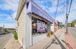 17 Lockwood Avenue, Yonkers, NY 10701
