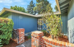 20370 SW DELINE St, Beaverton, OR 97078